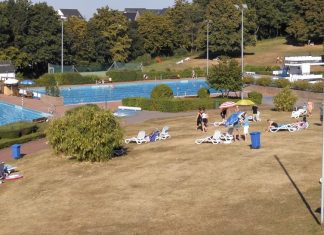 Das weitläufige Gelände des Heljensbads erlaubt 400 Besucher gleichzeitig den Zutritt - auch unter Corona-Bedingungen. Foto: privat