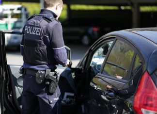 Die Drogenkontrollen führte die Polizei an der Wilhelmstraße in Wülfrath durch. Foto: Polizei