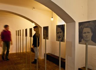 Auch eine Dauerausstellung zum Thema gibt es - an der Gedenkstätte Pirna-Sonnenstein. Foto: Stiftung Sächsische Gedenkstätten, Gedenkstätte Pirna-Sonnenstein