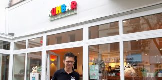 Björn Tertünte macht mit: Auch in der Kuhbar auf der Oberstraße können Innenstadtbesucher kostenlos die Waschräume nutzen. Foto: RMG