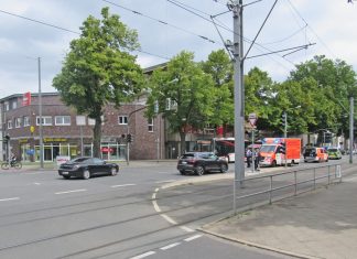 Die Unfallstelle im Bereich Düsseldorfer Straße / Stadionring / Dürerring in Ratingen-Mitte. Foto: Polizei