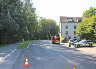 Tödlicher Unfall: Im Kurvenbereich verlor der Motorradfahrer die Kontrolle. Davon geht die Polizei nach ihren ersten Ermittlungen aus. Foto: Polizei