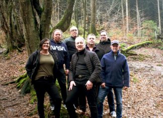 Die Band "Riff" spielt rockige Coversongs. Fotorechte: Band
