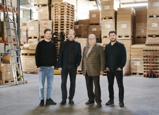Sie schreiben Familien- und Firmengeschichte: Johannes, Wilhelm, Wilhelm und Matthias Seibel. Foto: Mono GmbH