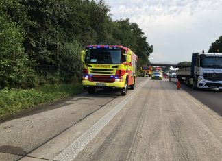 Zu zwei Einsätzen innerhalb kurzer Zeit ist die Ratinger Wehr auf die A3 ausgerückt. Foto: Feuerwehr Ratingen