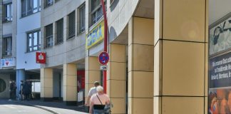 In den Rathaus Arkaden, sollen ab Oktober wieder Lebensmittel angeboten werden. Archivfoto: Mathias Kehren