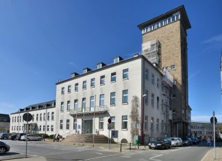 Bei der Kommunalwahl am 13. September entscheidet sich, wer als Bürgermeisterin oder Bürgermeister ins Velberter Rathaus einzieht. Archivfoto: Mathias Kehren