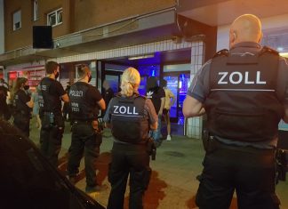 In mehreren Städten im Kreis Mettmann - hier in Velbert - sind Ordnungs- und Polizeibehörden gegen Clankriminalität im Einsatz gewesen. Foto: Polizei