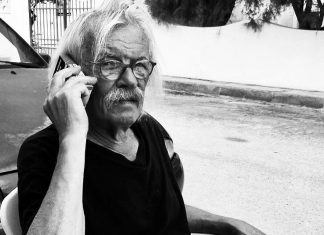 Norbert Molitor verschenkt "kleine Bilder". Foto: Privat