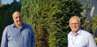 Bürgermeister-Kandidat Andreas Seidler mit dem örtlichen Landtagsabgeordneten Martin Sträßer: Foto: PR Martin Sträßer MdL