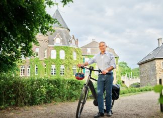 Bürgermeister Klaus Pesch ruft zur Teilnahme am Stadtradeln auf. Foto: Stadt Ratingen