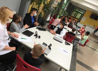 Auch die Kinder an der GGS Herrenhauser Straße lernen ab sofort an neuen Laptops. Foto: RC Mettmann