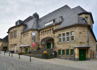 Das Bürgerhaus Langenberg ist seit über 100 Jahren Fest- und Versammlungsraum für Kultur- und Bildungsveranstaltungen in Velbert-Langenberg. Archivfoto: Mathias Kehren