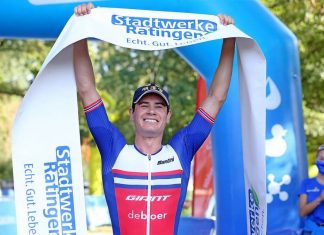 Gustav Iden aus Norwegen erreichte einen neuen Streckenrekord. Foto: Ingo Kutsche/Stadtwerke Ratingen Triathlon