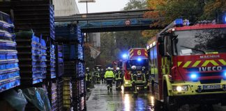 Um kurz nach 7 Uhr ist die Feuerwehr zur Flurstraße ausgerückt. Foto: Feuerwehr Mettmann