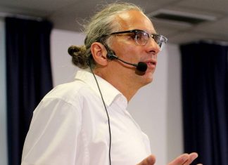 "Die Einrichtung einer Gesamtschule ist seit vielen Jahren eines unserer wichtigsten politischen Ziele hier vor Ort", so Grünen-Fraktionssprecher Nils Lessing. Foto: Volkmann