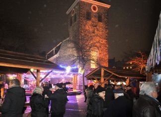 Zuletzt 2016 fand auf dem Offersplatz der Velberter Weihnachtsmarkt statt. Archivfoto: Mathias Kehren