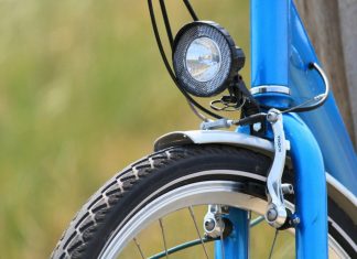 Die Lampe eines Fahrrads. Foto: Pixabay