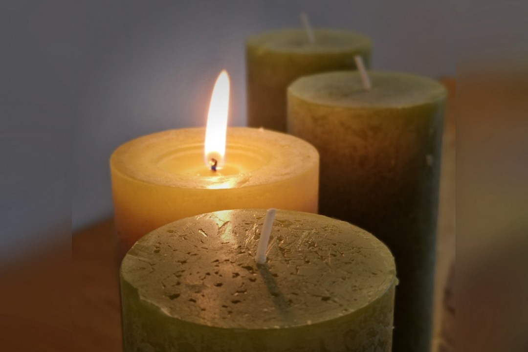 Bei dr evangelischen Kirchengemeinde in Velbert wird jeden Tag ein Türchen des digitalen "Lebendigen Adventskalenders" geöffnet. Foto: Mathias Kehren