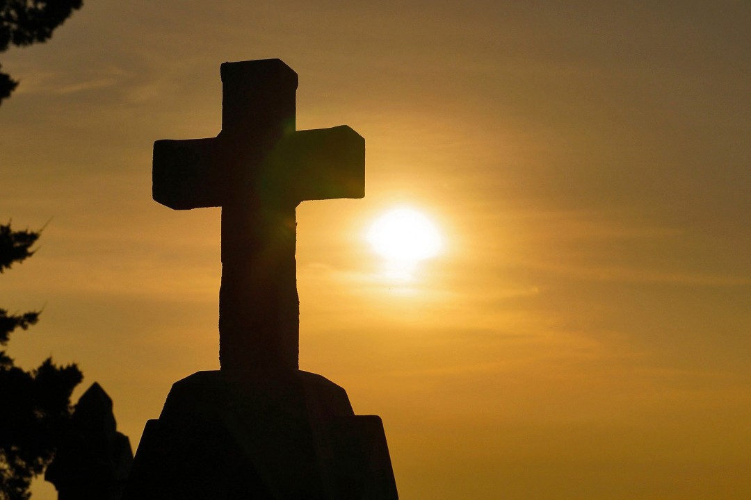 Wegen der Corona-Beschränkungen finden keine Gottesdienste mit Besuchern statt. Symbolfoto: Pixabay