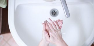 Unter anderem die Handhygiene habe laut DAK-Gesundheit dazu geführt, dass andere Infektionskrankheiten in Corona-Zeiten in geringerem Maße auftreten. Foto: pixabay