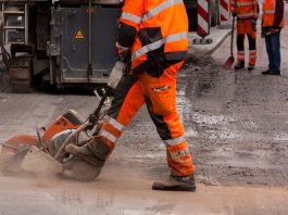 Der Landesbetrieb Straßen NRW führt Straßenarbeiten durch. Foto: pixabay