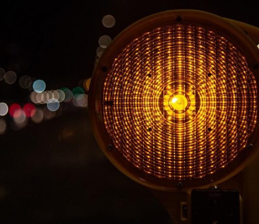 Auf der Autobahn werden Arbeiten durchgeführt, es kommt zu Beeinträchtigungen. Foto: pixabay