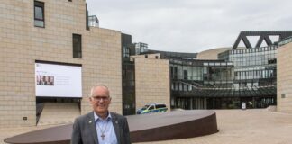 Landtagsabgeordneter Martin Sträßer freut sich auf Bewerbungen für den Jugend-Landtag. Foto: Björn Ueberholz