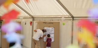 Vom 2. Juli bis 15. August gibt es im Zelt hinter der Manege ein buntes Programm. Foto: Stadt Ratingen
