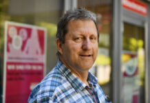 Andreas Adelberger von der Beratungsstelle Velbert der Verbraucherzentrale NRW. Foto: Mathias Kehren