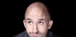 Markus Barth präsentiert mit „Haha... Moment, was?“ sein mittlerweile fünftes Soloprogramm. Foto: Stefan Mage