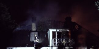 Nicht mehr zu retten: die leerstehende Stadtvilla an der Mozartstraße in Heiligenhaus. Foto: Feuerwehr Heiligenhaus