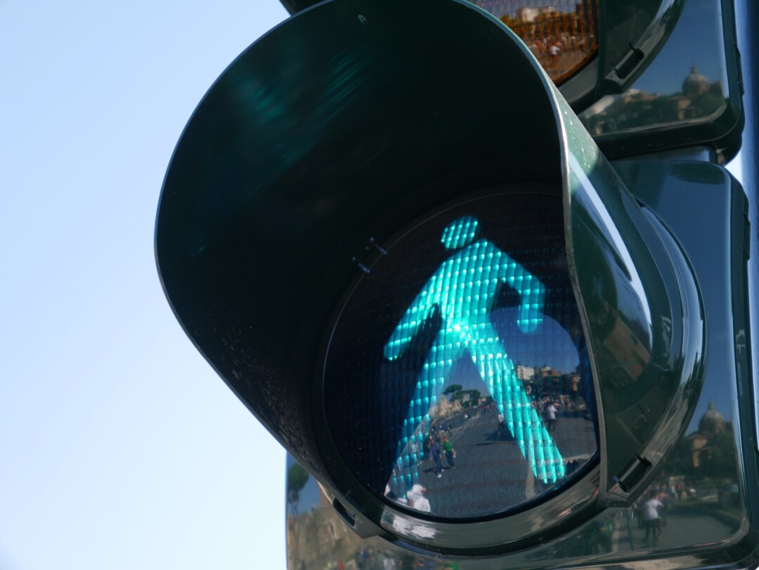 Ampelanlage Bismarckstraße / Neanderstraße wieder in Betrieb - Super