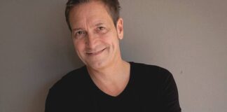 Dieter Nuhr tourt mit seinem neuen Programm. Foto: KünstlerManufakTour/Künstler