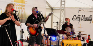 Die Band "Silly Vanilly" gastiert im "Summer tent". Foto: Stadt Ratingen
