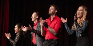 Das Ensemble "Springmaus" gastiert in Velbert. Foto: Künstler/Stefan Mager