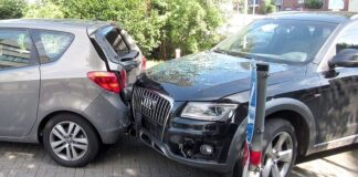 Am Mittwochvormittag verursachte ein 86-Jähriger gleich drei Zusammenstöße. Der Sachschaden wird auf circa 18.000 Euro geschätzt. Foto: Polizei