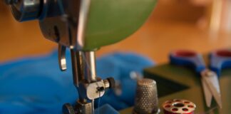 Eine Nähmaschine in Aktion. Bild: pixabay