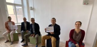 Im WIR-Haus wurden die Spenden übergeben. Foto: Lions-Club