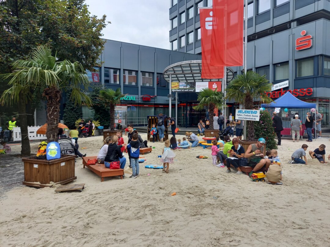 Strand Sparkasse