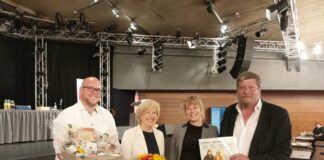Nach der Wahl: Mathias Siegmund, Elisabeth Müller-Witt, Jasmin Bender und Christian Wiglow. Foto: SPD