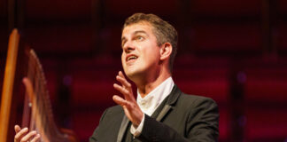 Philippe Jaroussky bei einem Auftritt in der Philharmonie Essen. Foto: Volker Wiciok