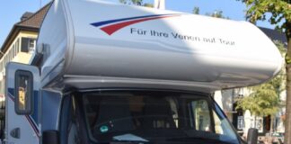 Das Venenmobil der gemeinnützigen Deutschen Venen-Liga e.V. (DVL) macht am Samstag, 16. Oktober 2021, Station in Hilden. Foto: Deutsche Venen-Liga