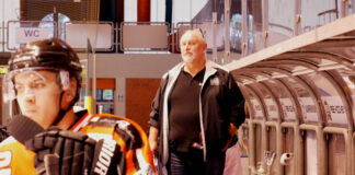 Ratingens Trainer Andrej Fuchs ist optimistisch. Foto: Ice Aliens