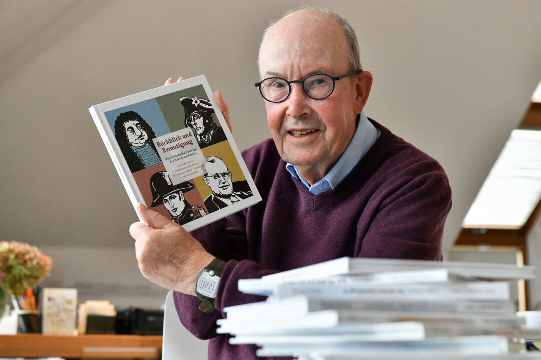 Vier Vorträge von Karl-Erich Pönitz sind jetzt in einem Buch erschienen. Foto: Mathias Kehren