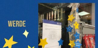 Der Lions Club Ratingen – Ratinger Tor hat für den Deutschen Kinderschutzbund, Ortsverband Ratingen e.V. einen Wunschbaum zu Weihnachten organisiert. Foto: Lions Club Ratingen