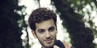 Emanuel Tjeknavorian. Foto: Uwe Arens