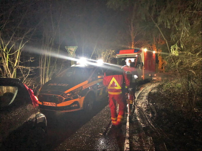 Die Feuerwehr der Stadt Langenfeld war ebenfalls im Einsatz. Foto: Polizei