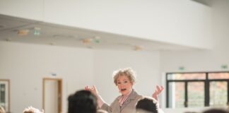 Marie-Helen Joël alias Fräulein Vorlaut. Foto: Lukas Zander