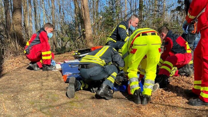 Der Rettungseinsatz gestaltete sich aufwendig. Foto: Feuerwehr Langenfeld